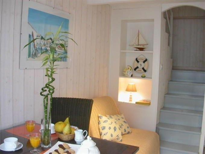 Locations De Vacances Le Clos Rhea Saint-Martin-de-Ré Стая снимка